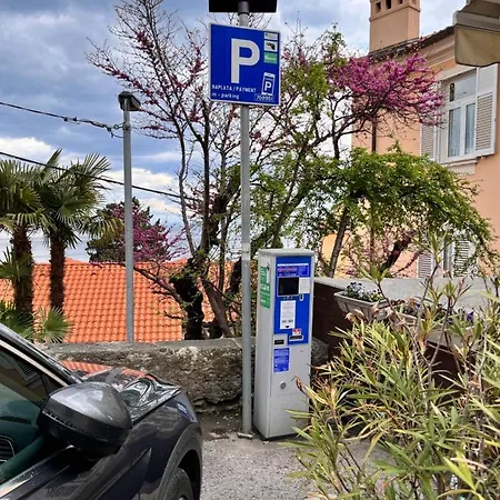 Pm Volosko Seaside * Οπατία